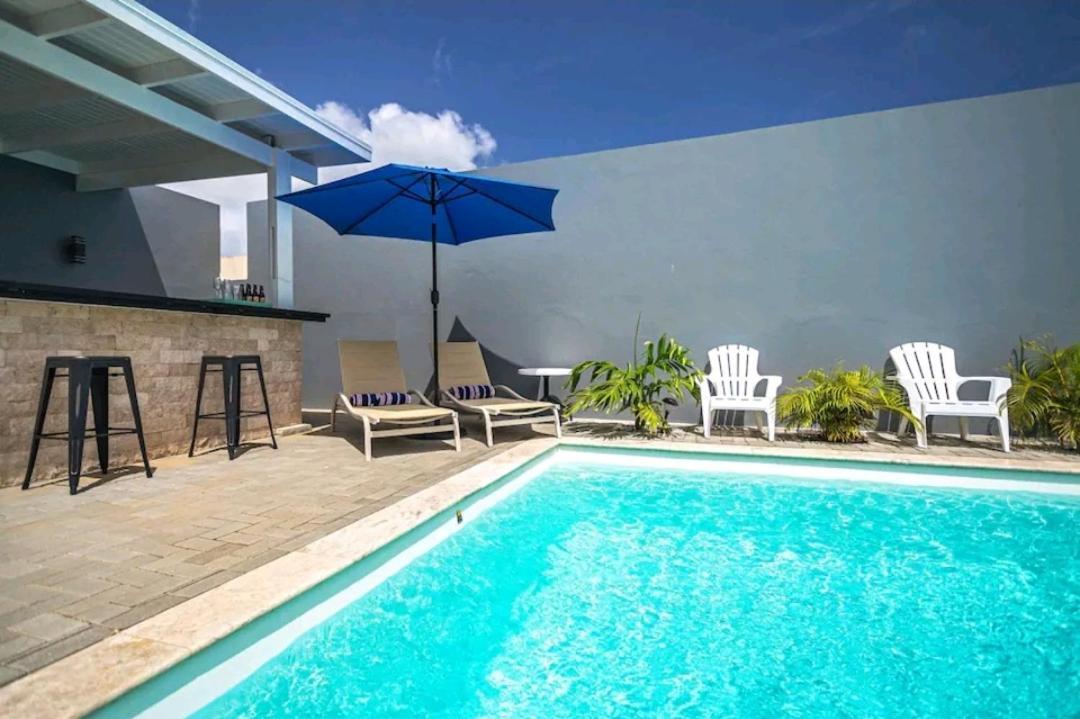 Bida Marino Residence Aruba Palm Beach Exterior photo